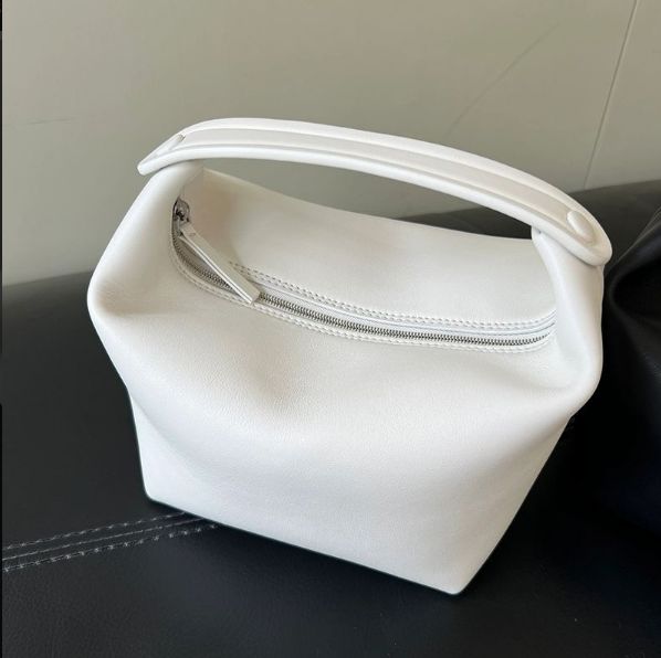 未使用 THE ROWザロウ Les bains bag レザーバッグ トートバッグ白  