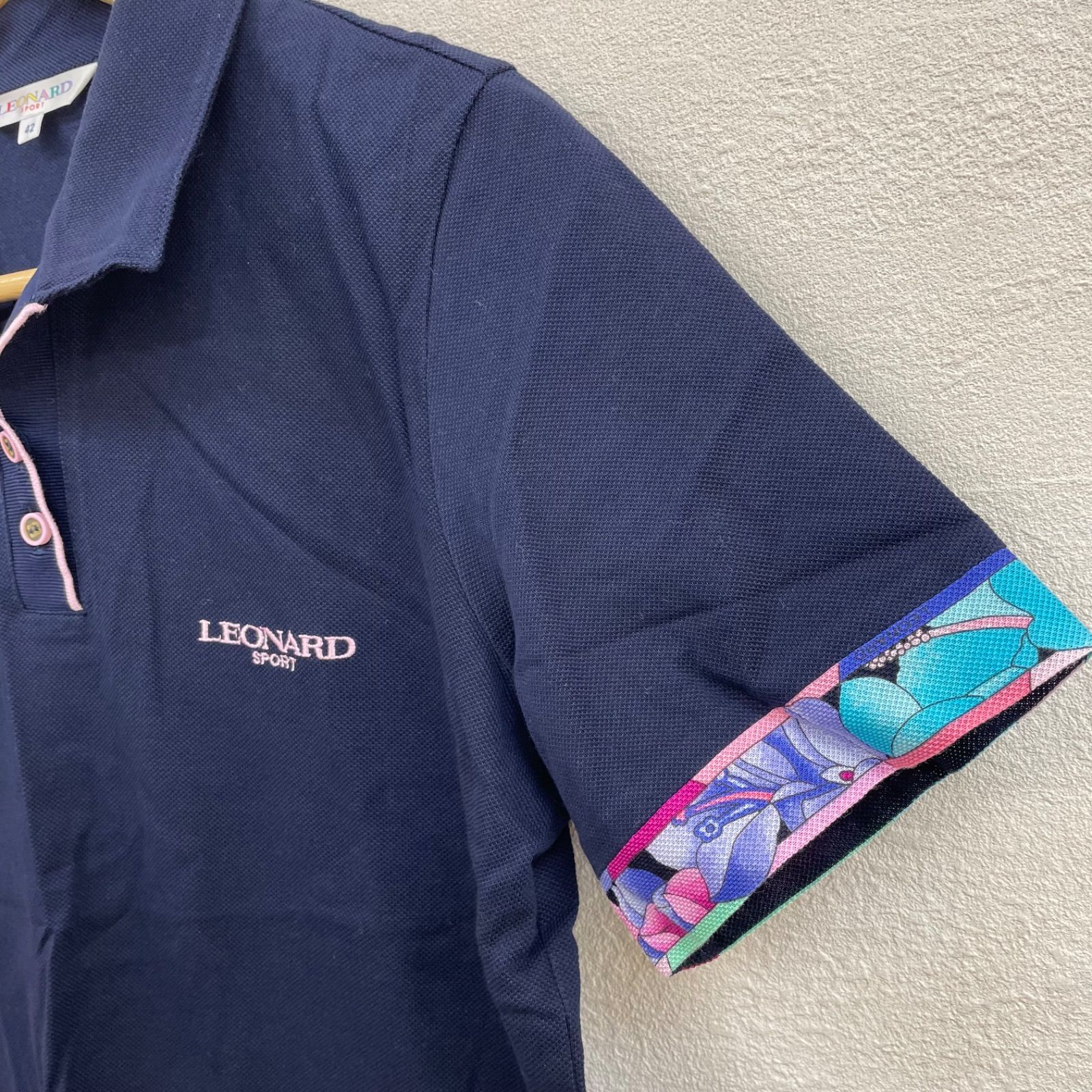 極美品レオナール スポーツLEONARD 半袖チュニックカラフルポロシャツ40 美品✨✨ LEONARD SPORT レオナールスポーツ 半袖ポロシャツ