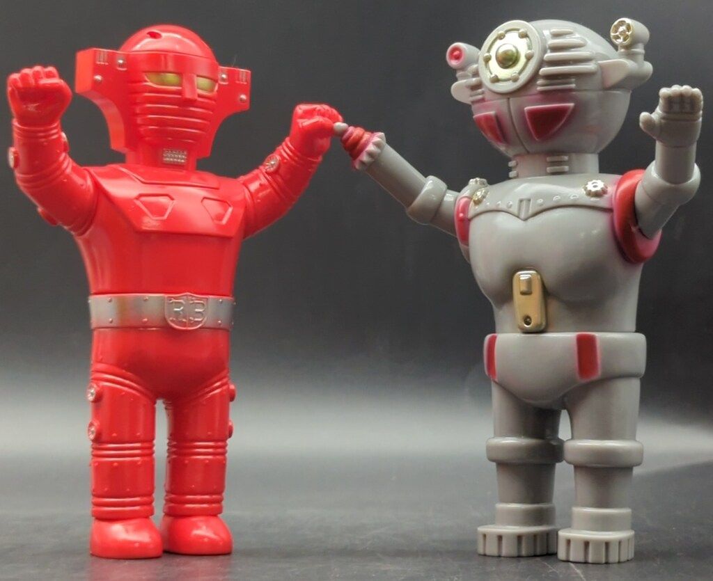 MONSTER MIND TOYS Global/墓場の画廊 レッドバロン＆トロイホース