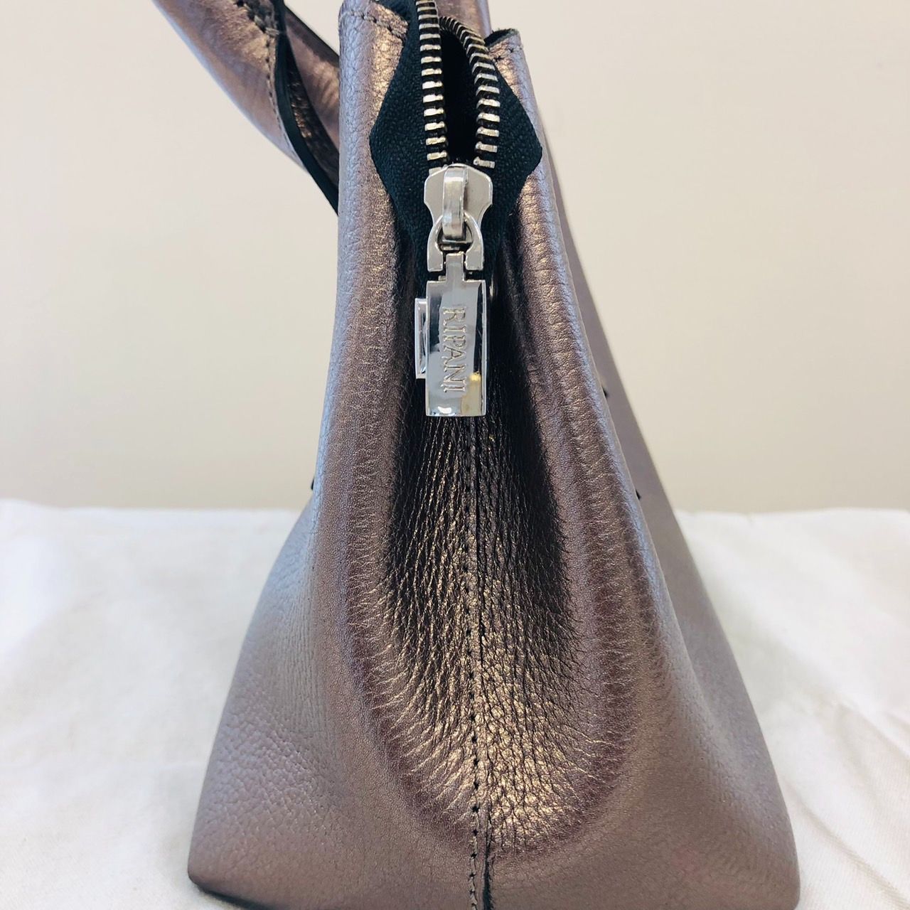 再お値下げ★RIPANI♬2WEYレザーショルダーバッグ★used極美品 RIPANI リパーニ 2wayバッグ - メルカリ