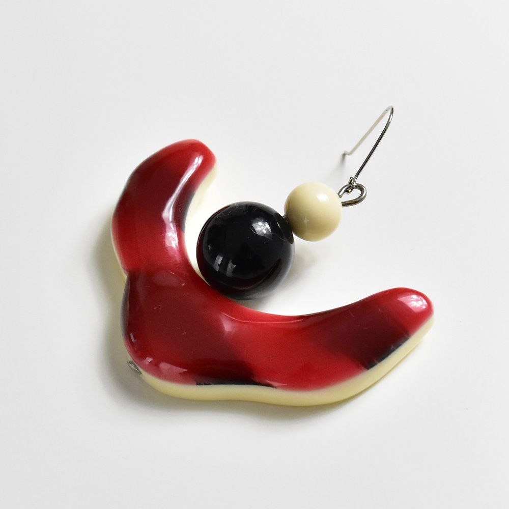 MARNI フックピアス マルニ ピアス レディース 大きめ レッド ブラック ホワイト ストーン