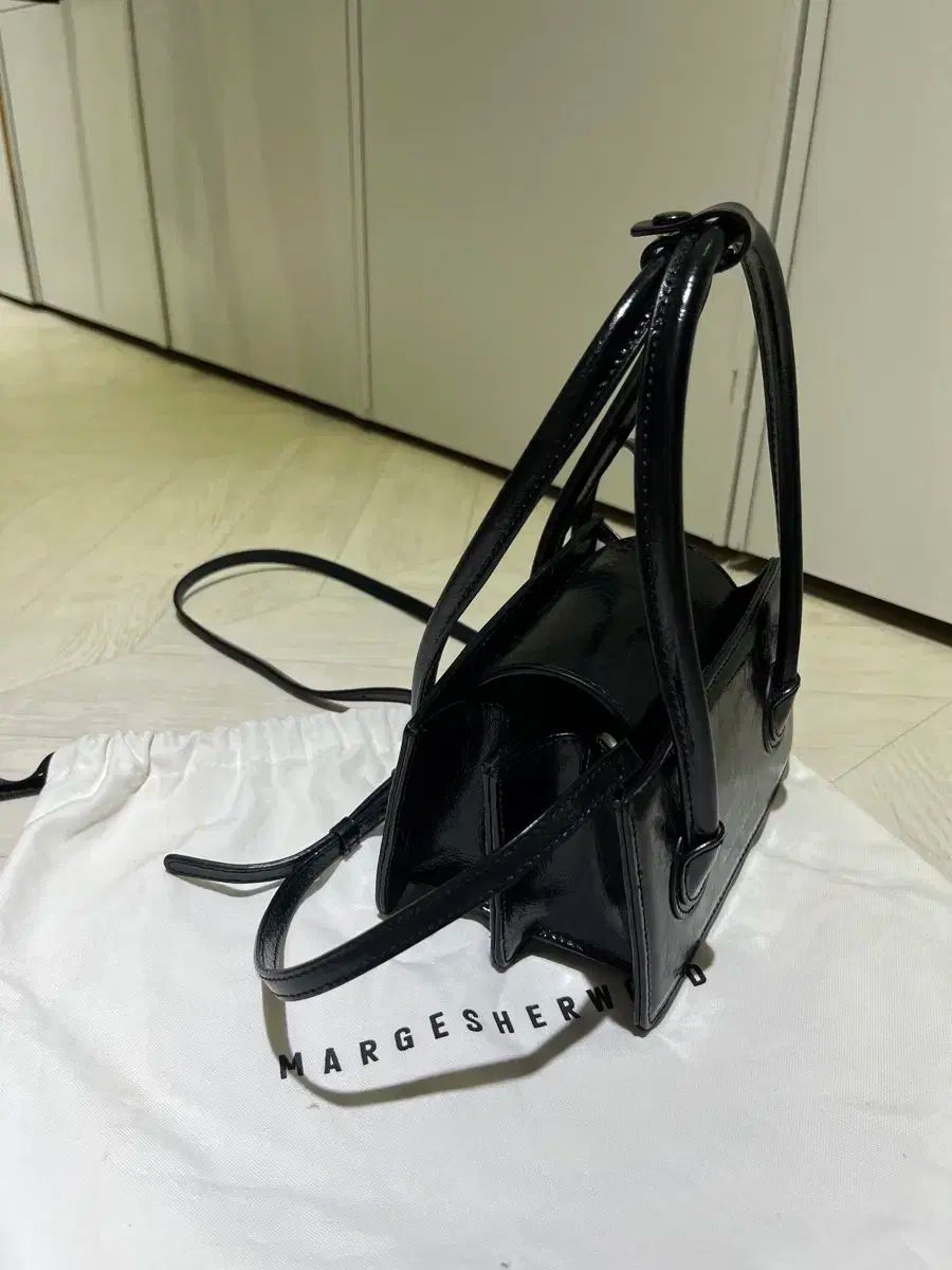 MARGESHERWOOD グランマミニバッグ ブラック