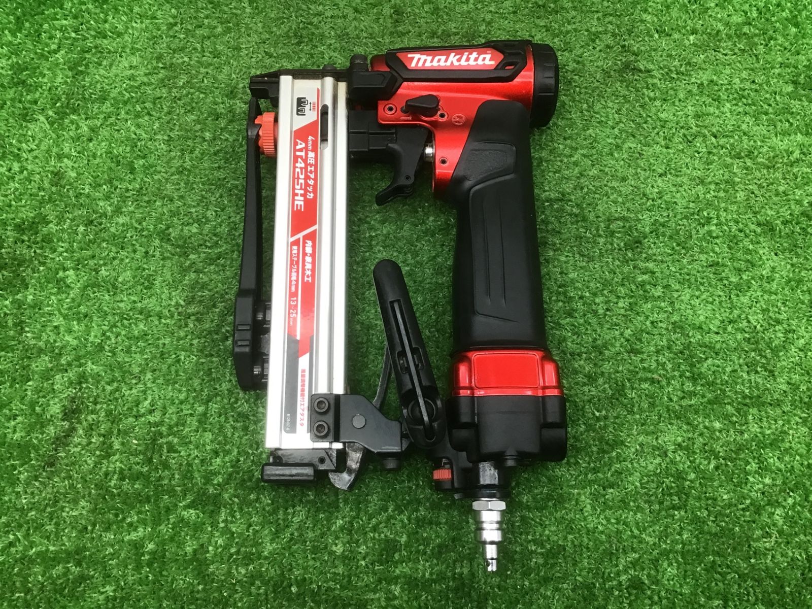 動作品 マキタmakita♪高圧エアタッカ♪AT425HE♪赤 レッド♪アクトツール富山店♪C