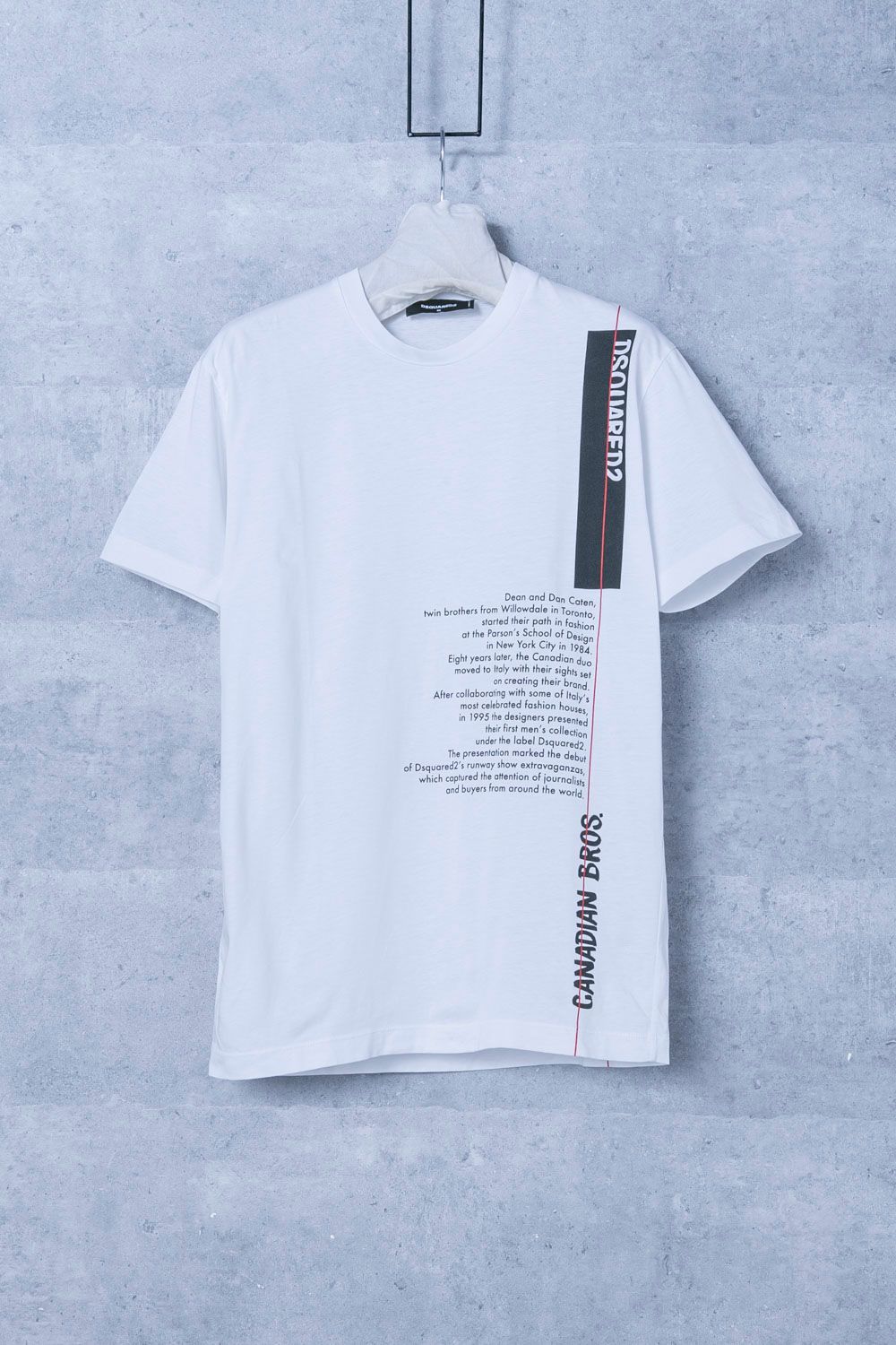 D SQUARED2　ディースクエアード　TEXT Print T-Shirt