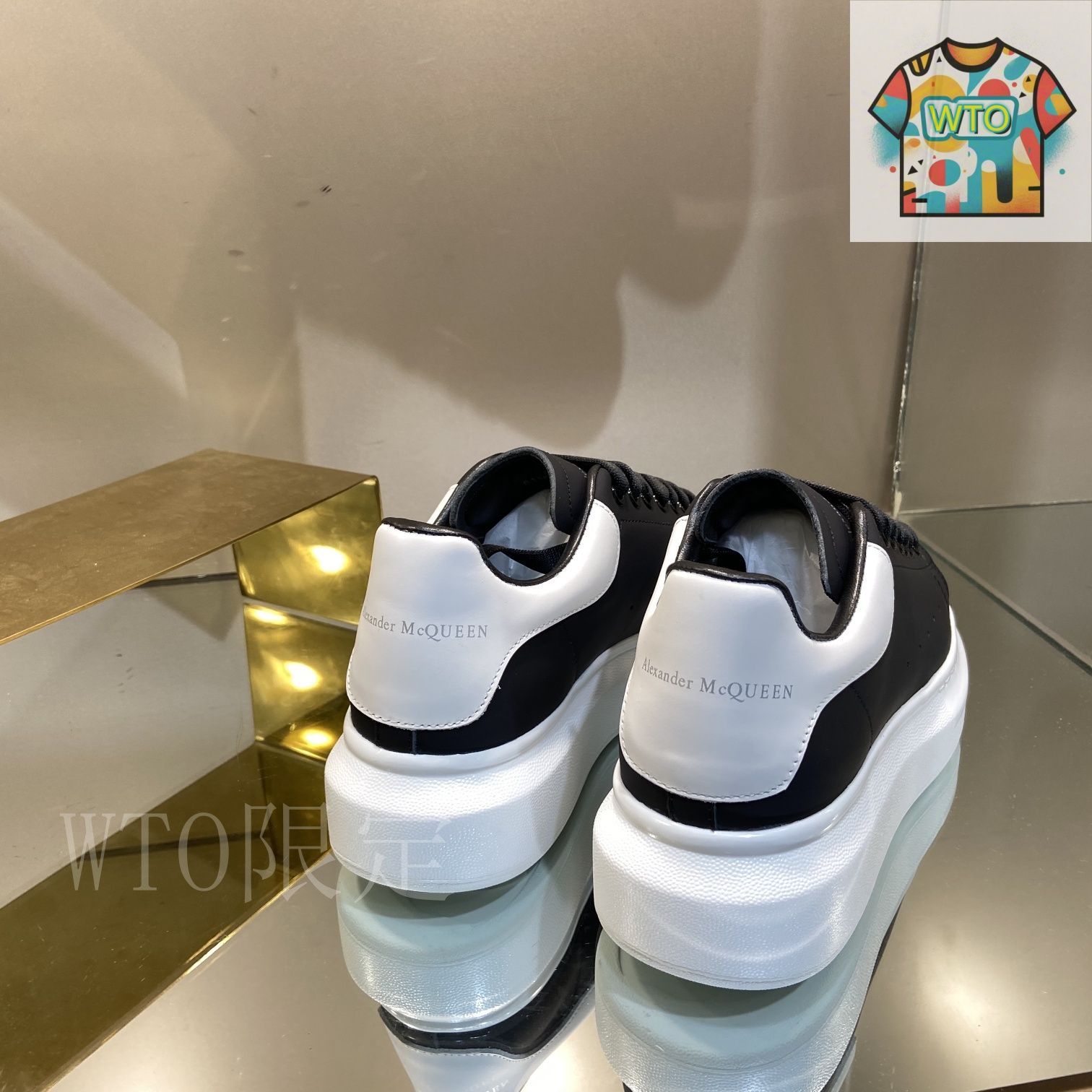 アレキサンダーマックイーン Alexander McQueen Sneakers アレキサンダーマックイーン メンズ スニーカー ALEXANDER