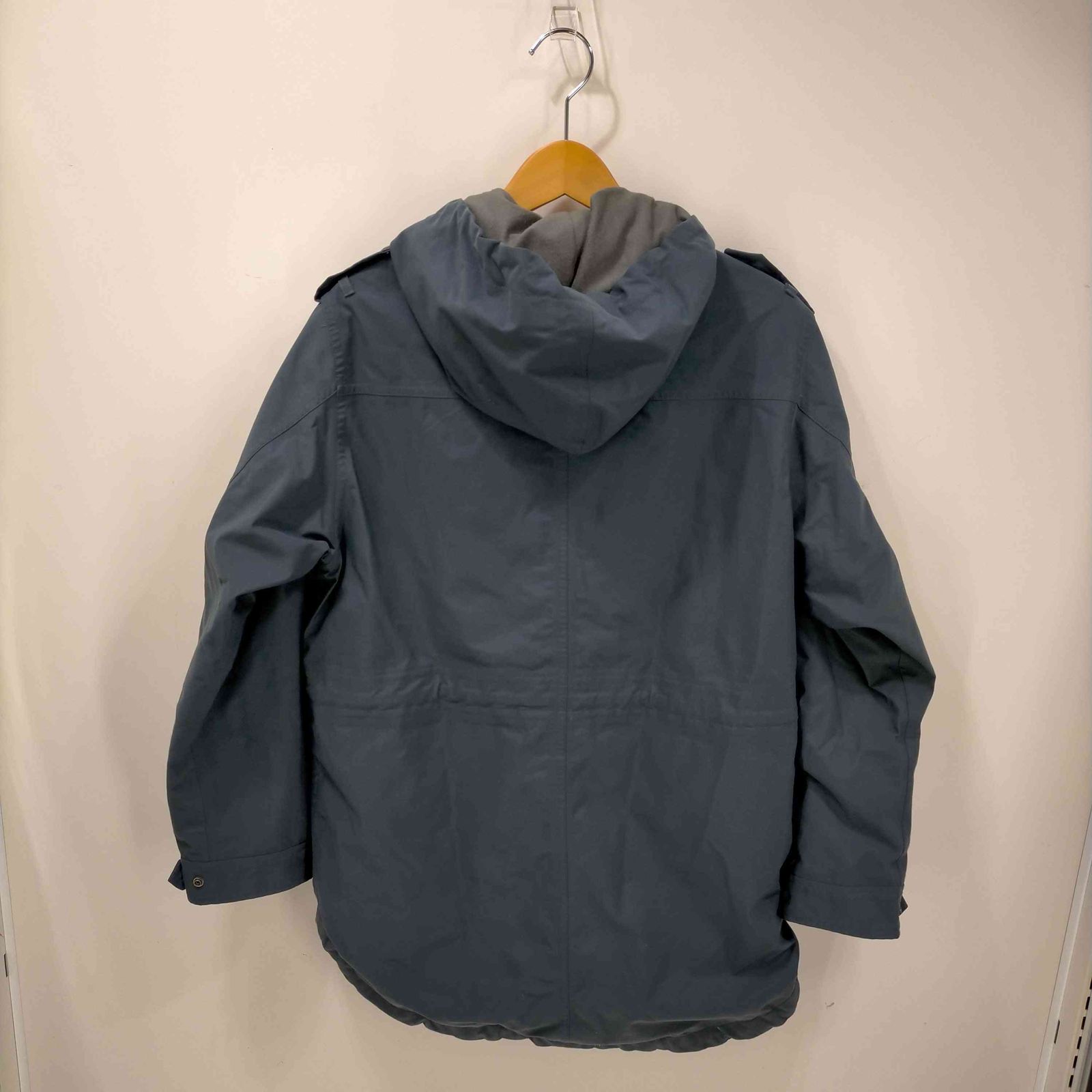 【美品】MOTIVE モーティブ マウンテンパーカー ゴアテックス XL！ モーティブ MOTIVE マウンテンパーカー GORE-TEX メンズ JPN：M
