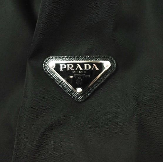 PRADA プラダ 22AW Re-Nylon PLATE LOGO BOMBER JACKET 三角プレートロゴ ナイロンボンバージャケット SGH038 R121 1WQ8 54 ブラック MA-1 アウター g16765