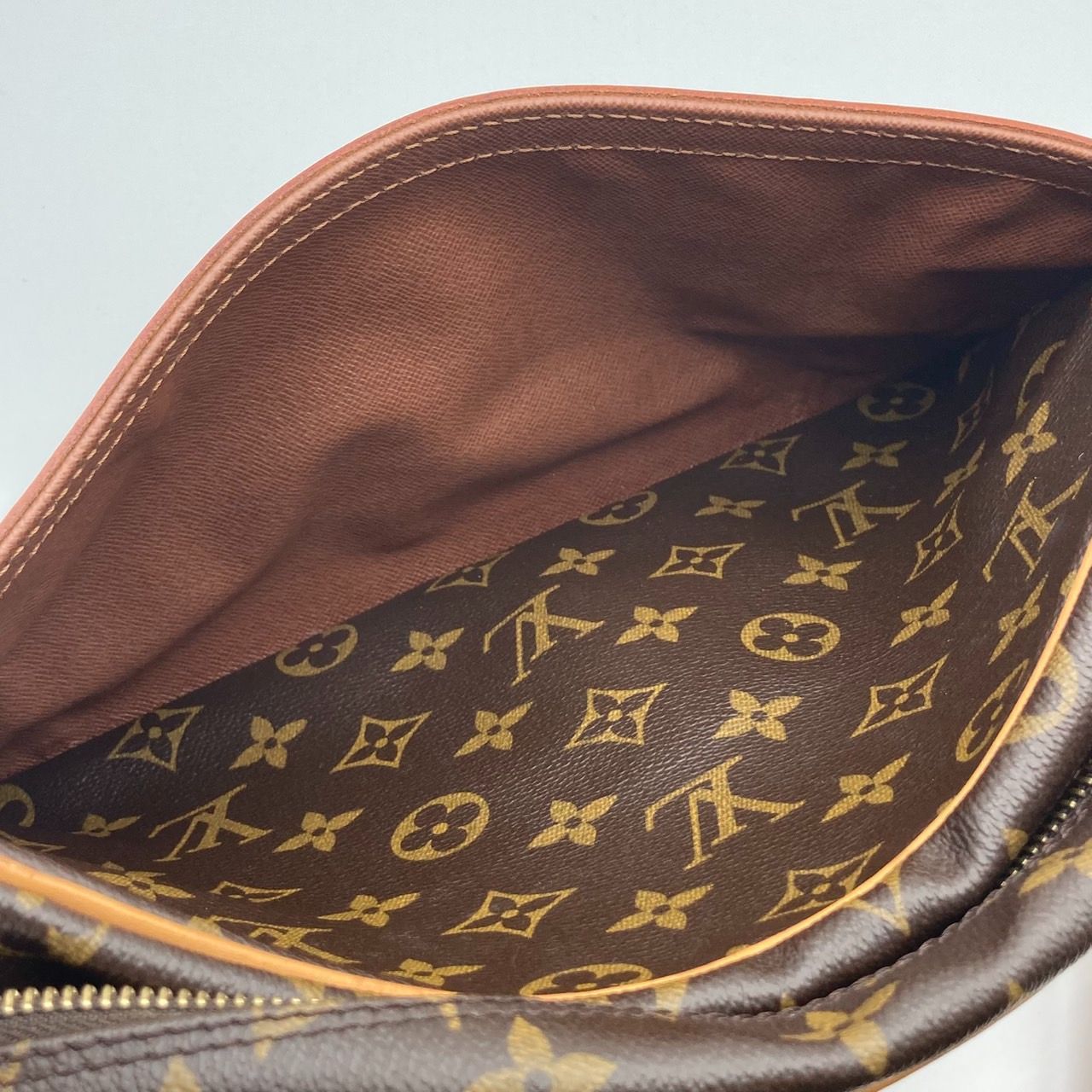 25横/C016368-1/SY12000/X044-26/ LOUIS VUITTON PARIS ルイ