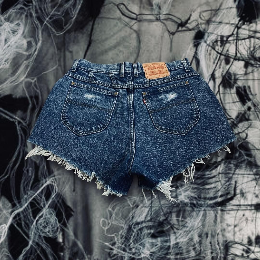 Levi's 550 ギャル y2k 切りっぱなし ダメージ ボロ デニムショートパンツ