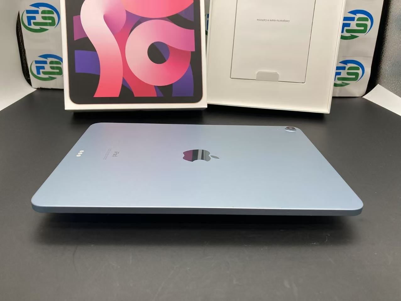 保護フィルム付き バッテリー80%