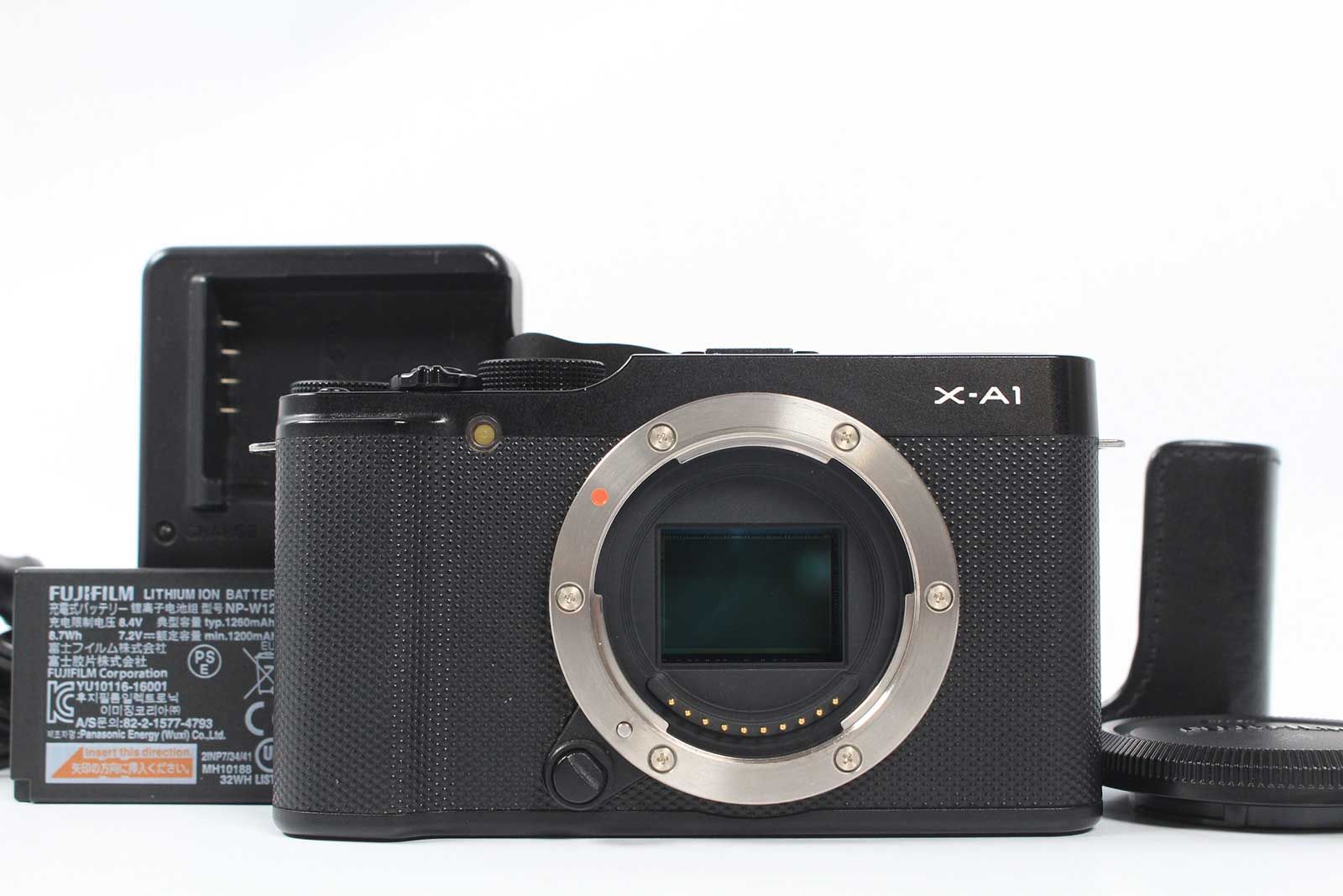 富士フィルム Fujifilm Fuji X-A1 16.3MP Mirrorless Digital Camera Body Black Z4526A