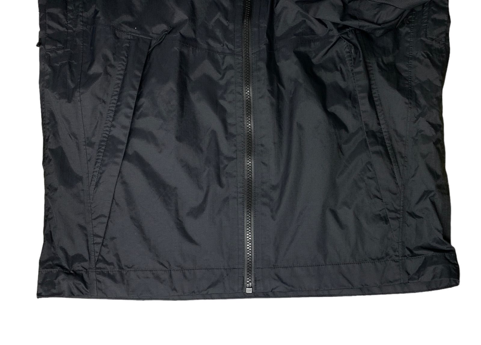 Mountain Hardwear (マウンテンハードウェア) Exponent Jacket ジャケット ナイロン マウンテンパーカー フード付き OM0393 S ブラック メンズ/025