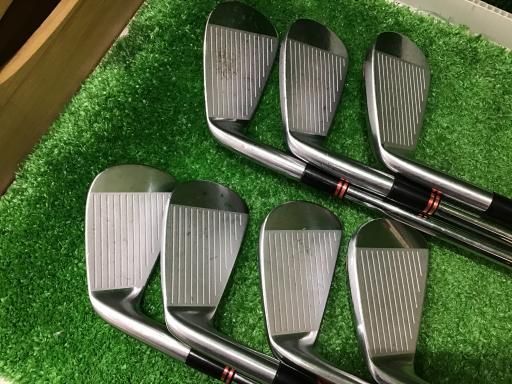 SRIXON