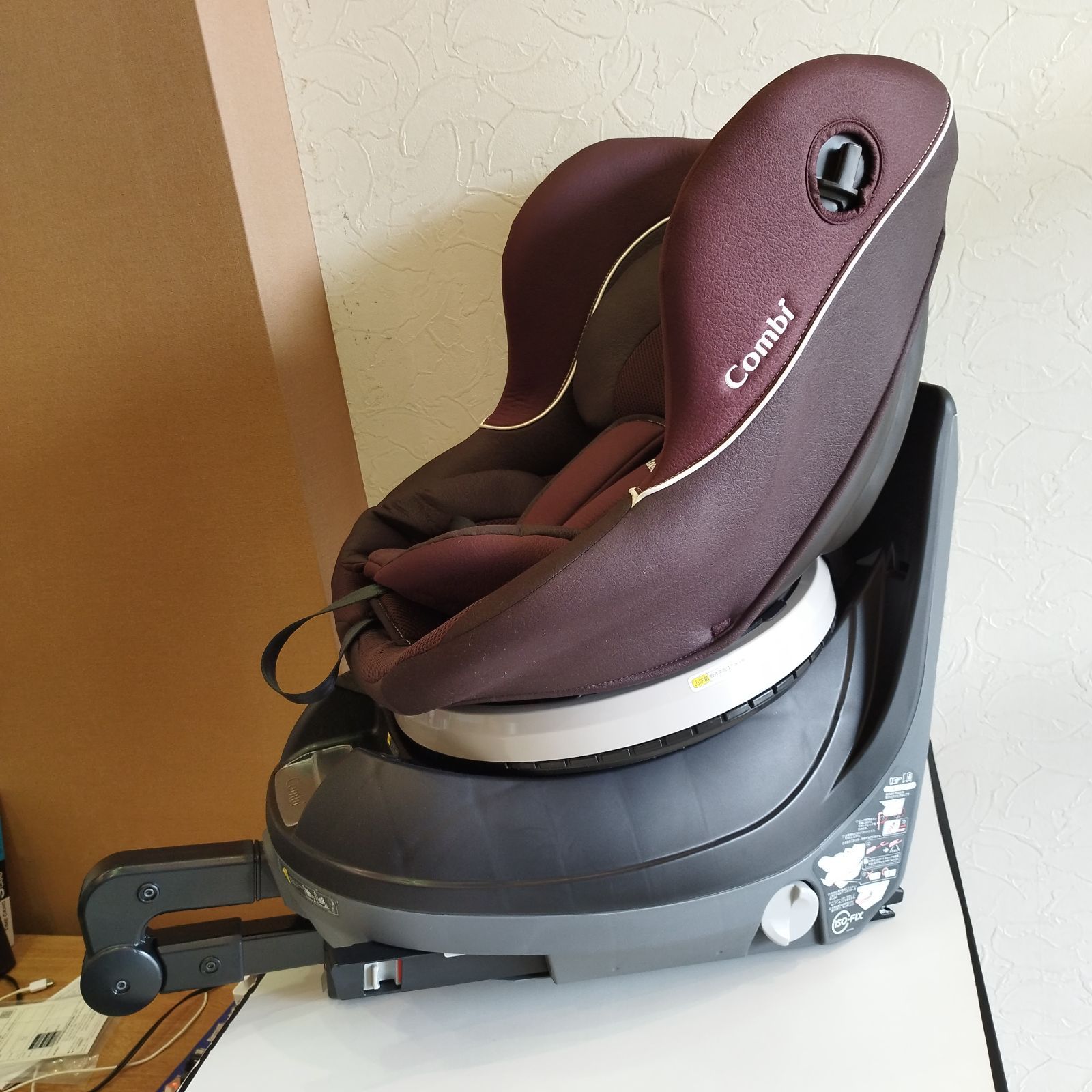 ⭐️美品⭐️Combi チャイルドシート　ネルーム　lite 116037_s.jpg