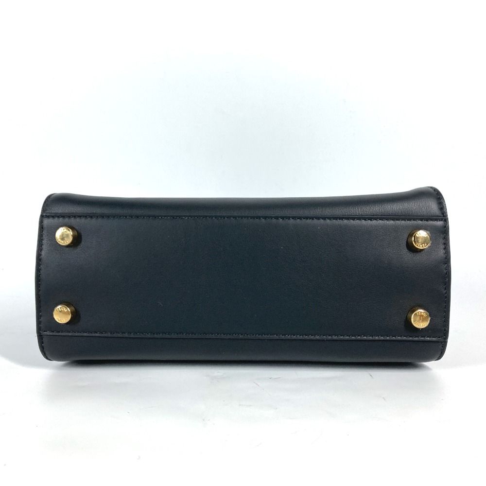 m*o様 フェンディ ピーカブー エッセンシャリー 8BN302 ブラック FENDI フェンディ ハンドバッグ ピーカブー エッセンシャリー