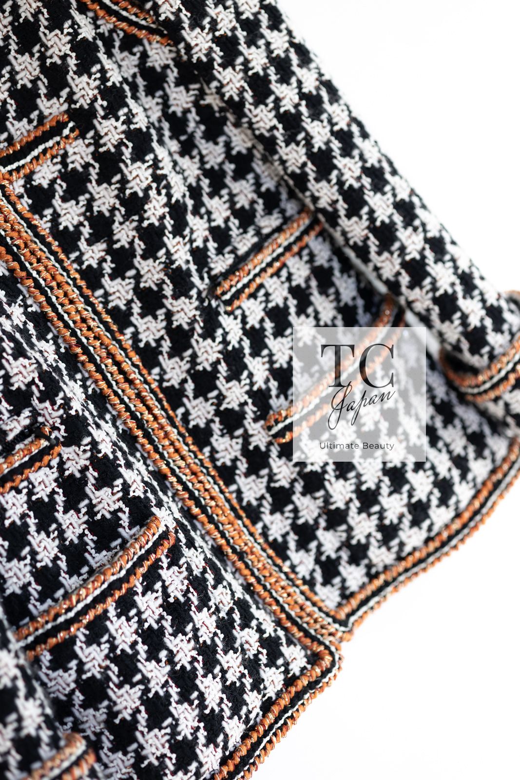 CHANEL アイボリー ブラック ストライプジャケット CHANEL アイボリー ブラック ストライプジャケット シャネル