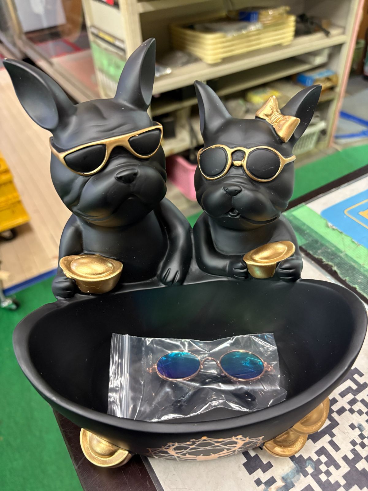 カラフルなフレンチ ブルドッグ装飾品 玄関収納 キースタンド 鍵置き