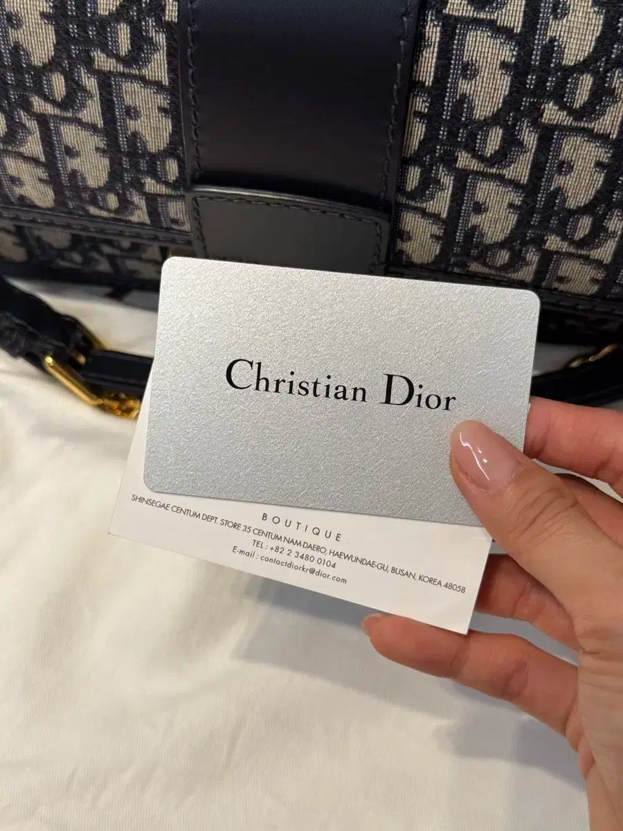 ディオール モンテイン30 オブリーク