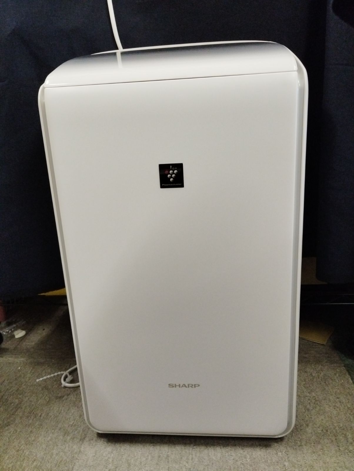 SHARP シャープ 衣類乾燥除湿機 ホワイト CV-PH140-W C787 SHARP シャープ 衣類乾燥除湿機 ホワイト CV-PH140-W C787