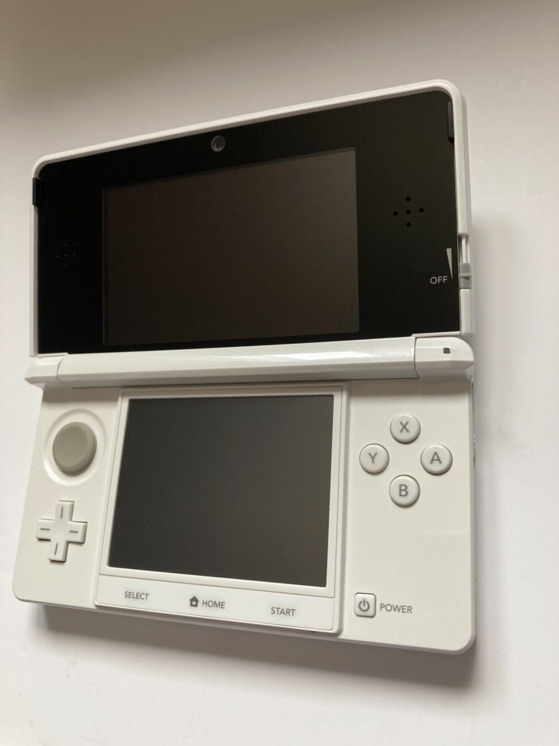 動作良好】ニンテンドー3DS ピュアホワイト - メルカリ