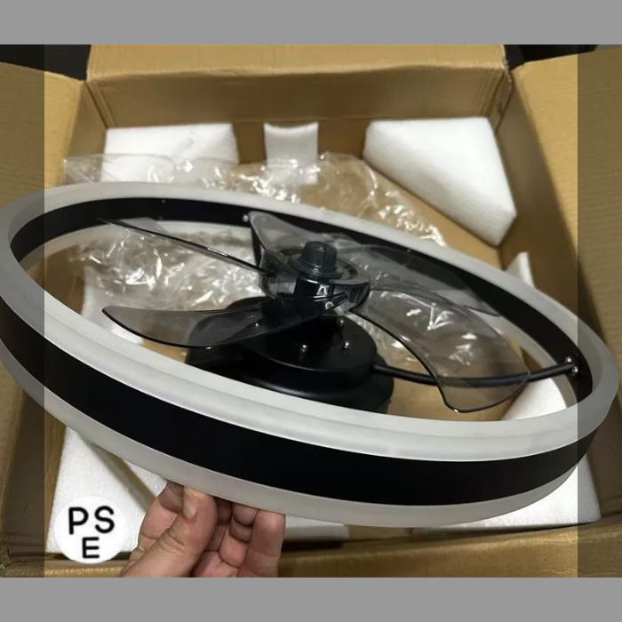【新品、未使用】　シーリングファンライト Amazon.co.jp : 「スイングで360°首振り＆回転」シーリング
