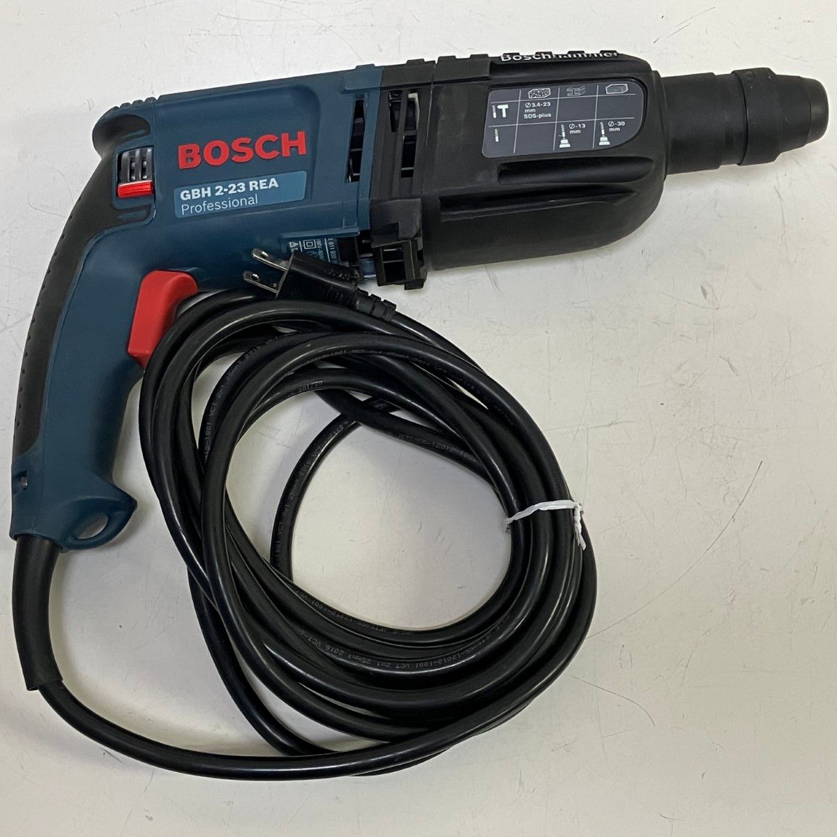 ЗЗBOSCH ボッシュ 100V ハンマドリル 集じんシステム ケース付 GBH2  