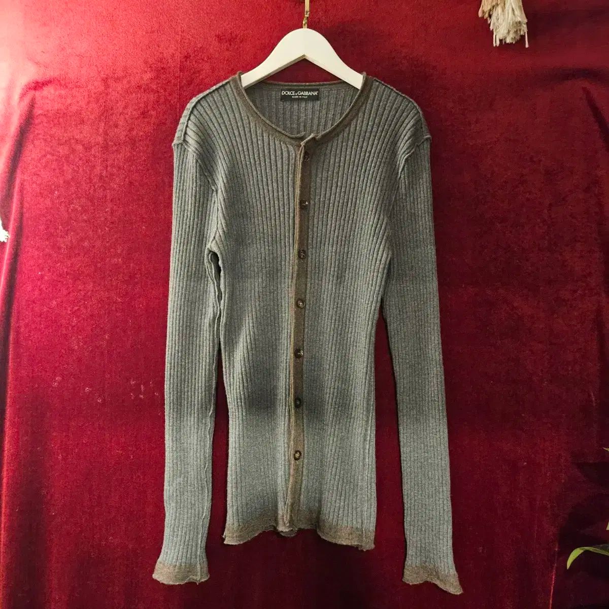【雷市場（ポンジャン）商品韓国直送】 Dolceu0026Gabbana(ドルチェ＆ガッバーナ) メンズ Y2K ラウンドネック ボタン ニット セーター 50size （ 100 ー 105 ）