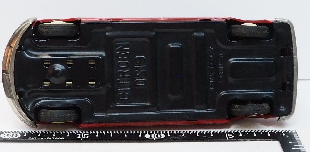 萬代屋【CITROEN DS19 Station Wagonシトロエン ステーション