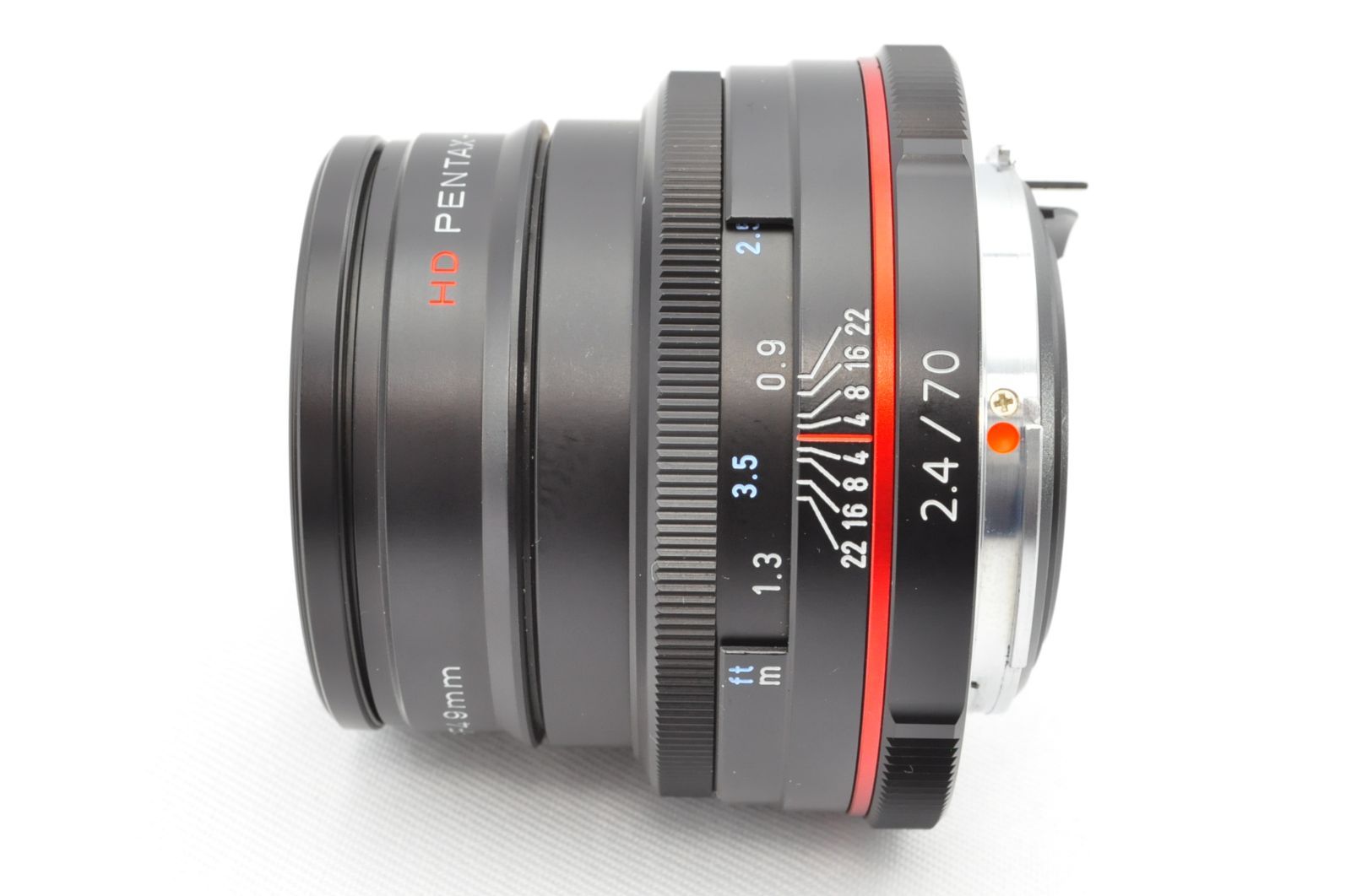 ペンタックス HD PENTAX-DA 70mm F2.4 Limited ブラック APS-Cサイズ 中望遠単焦点レンズ  R2413