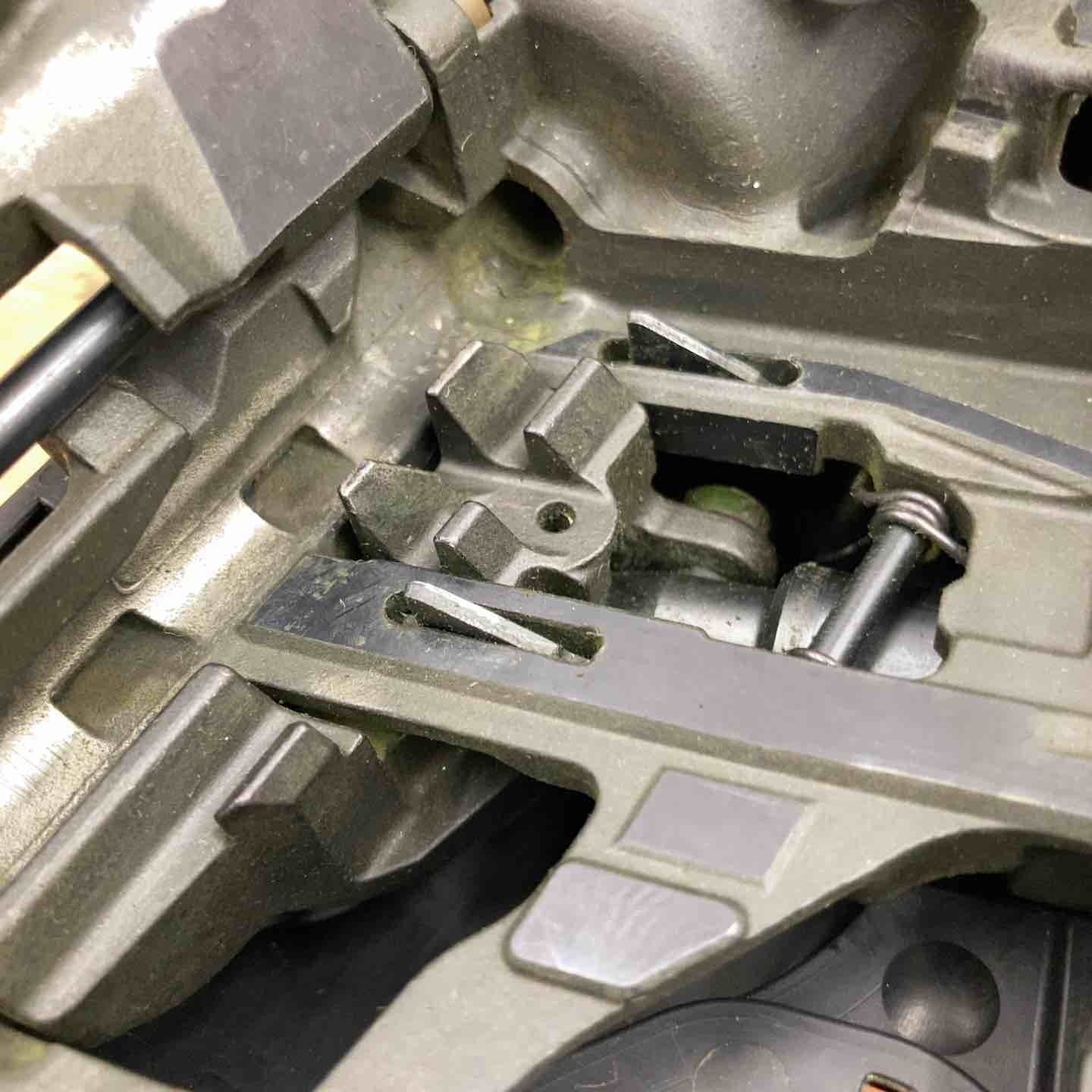 MAX 高圧エア釘打ち機