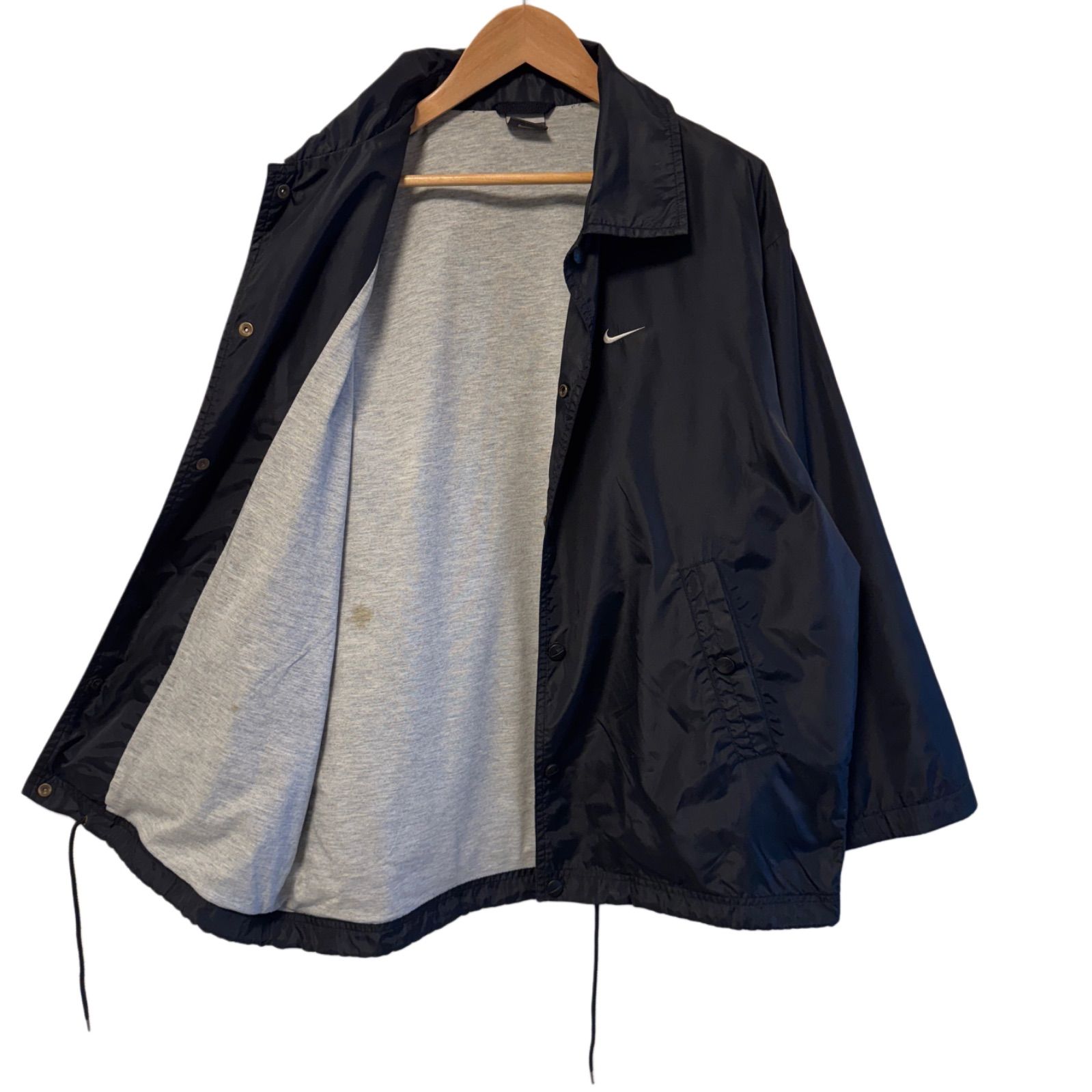 ナイキ　90s　刺繍ロゴ　ナイロンコーチジャケット　黒白　XL　ゆるだぼ　古着. NIKE ナイロンコーチジャケット XL相当(表記S) ビックシルエット