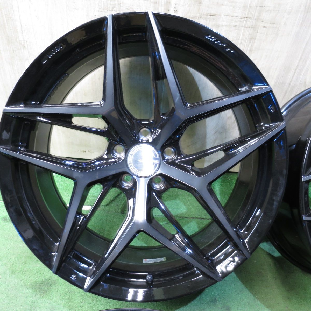 WORK 送料無料 ワーク GNOSIS CVF STEP RIM ミドルコンケイブ STANDARD Adisk 9J-22 +32～－14 5H-112 【4本セット 新品】