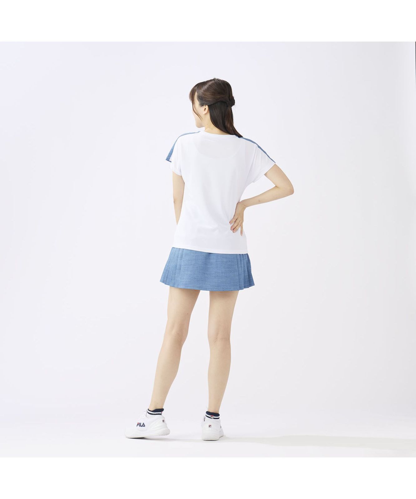 卍 FILA