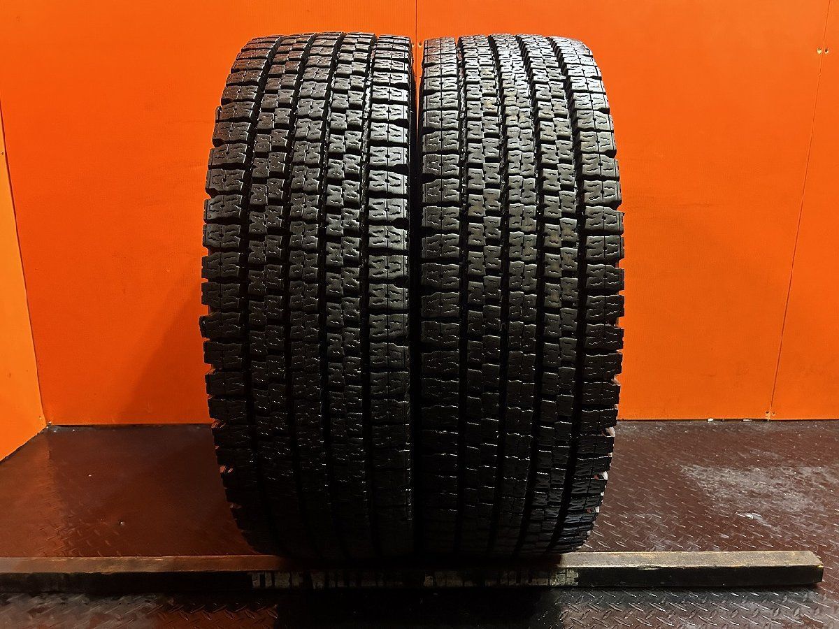 札幌発 引取OK TOYO M929 Premium 245|70R19.5 136|134J 19.5インチ トラックタイヤ スタッドレス 2本 深溝 大型 低床 地山 TB KTS158