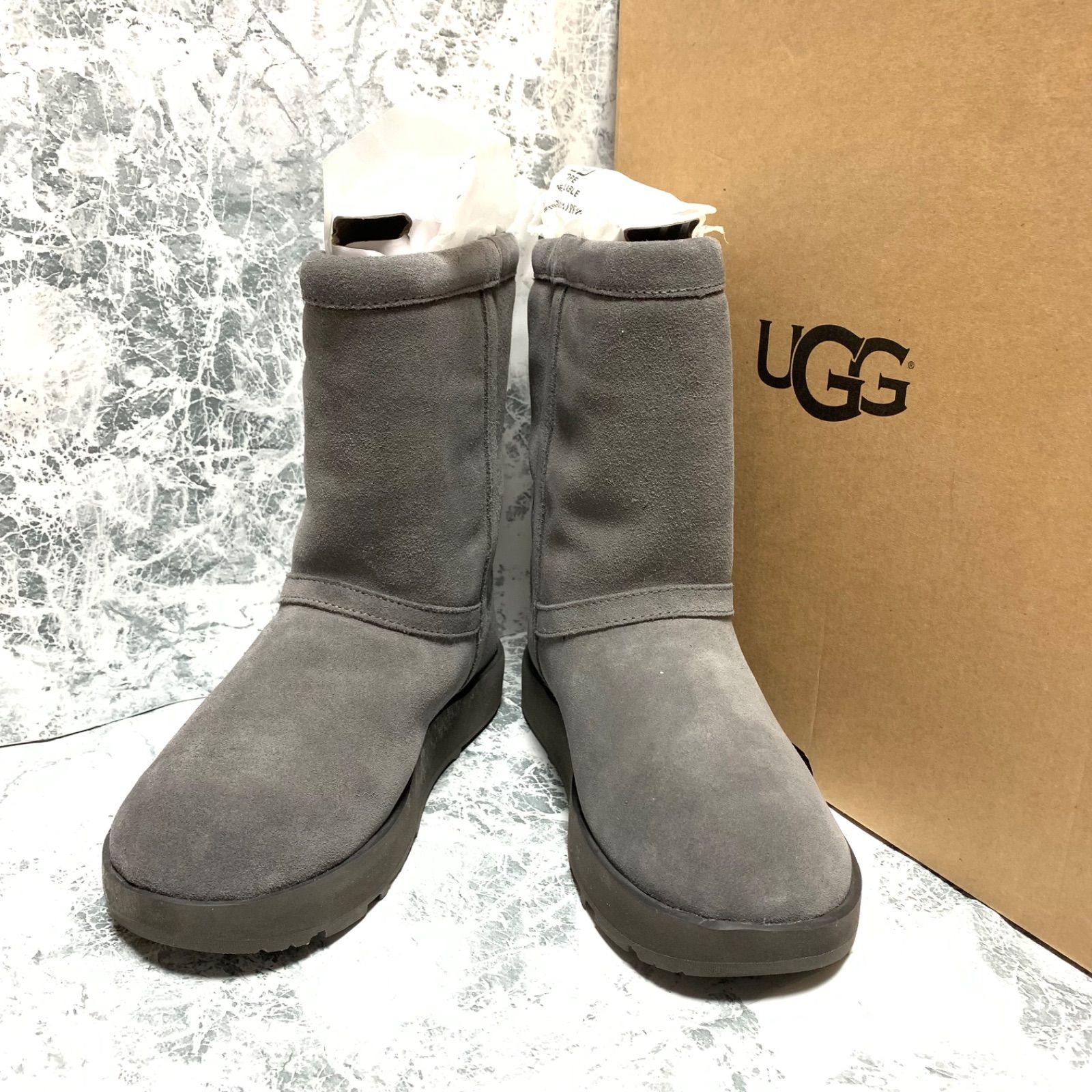 最先端 【新品】UGG ムートンブーツ 22cm 靴 - gfbtu.org