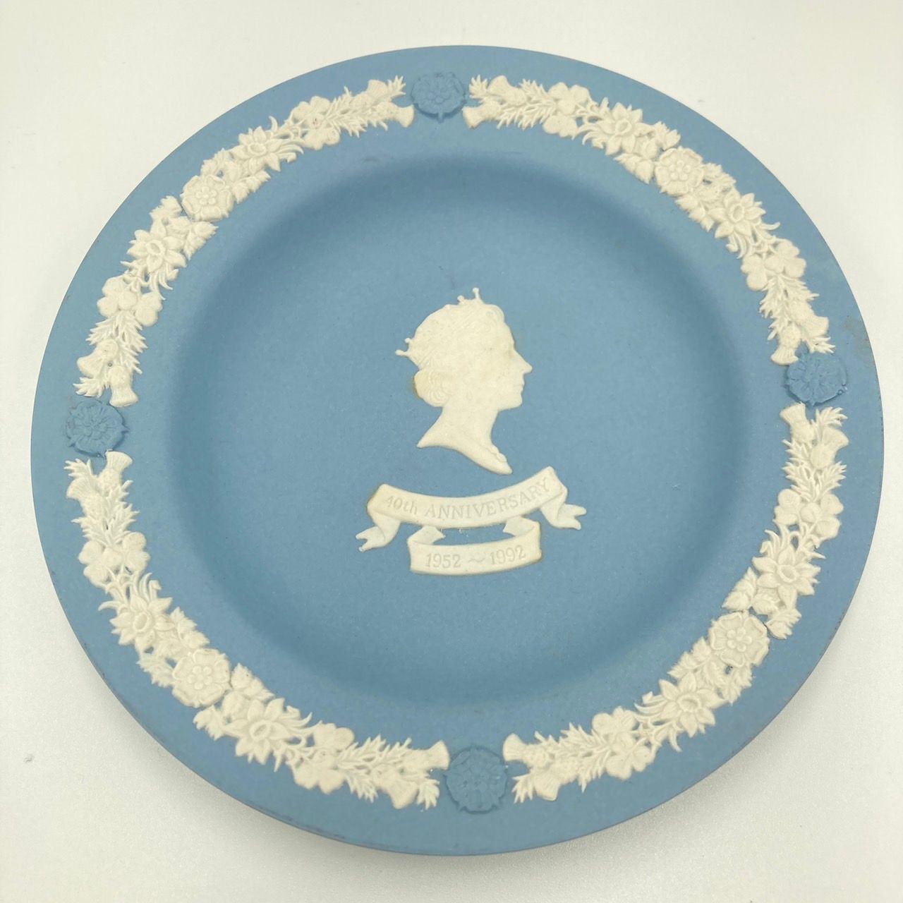 ◇ WEDGWOOD ウェッジウッド エリザベス女王 40周年記念プレート