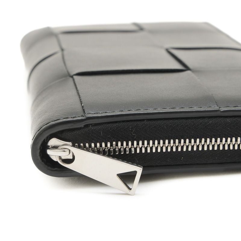 ボッテガヴェネタ マキシイントレチャート カセット ラウンド  