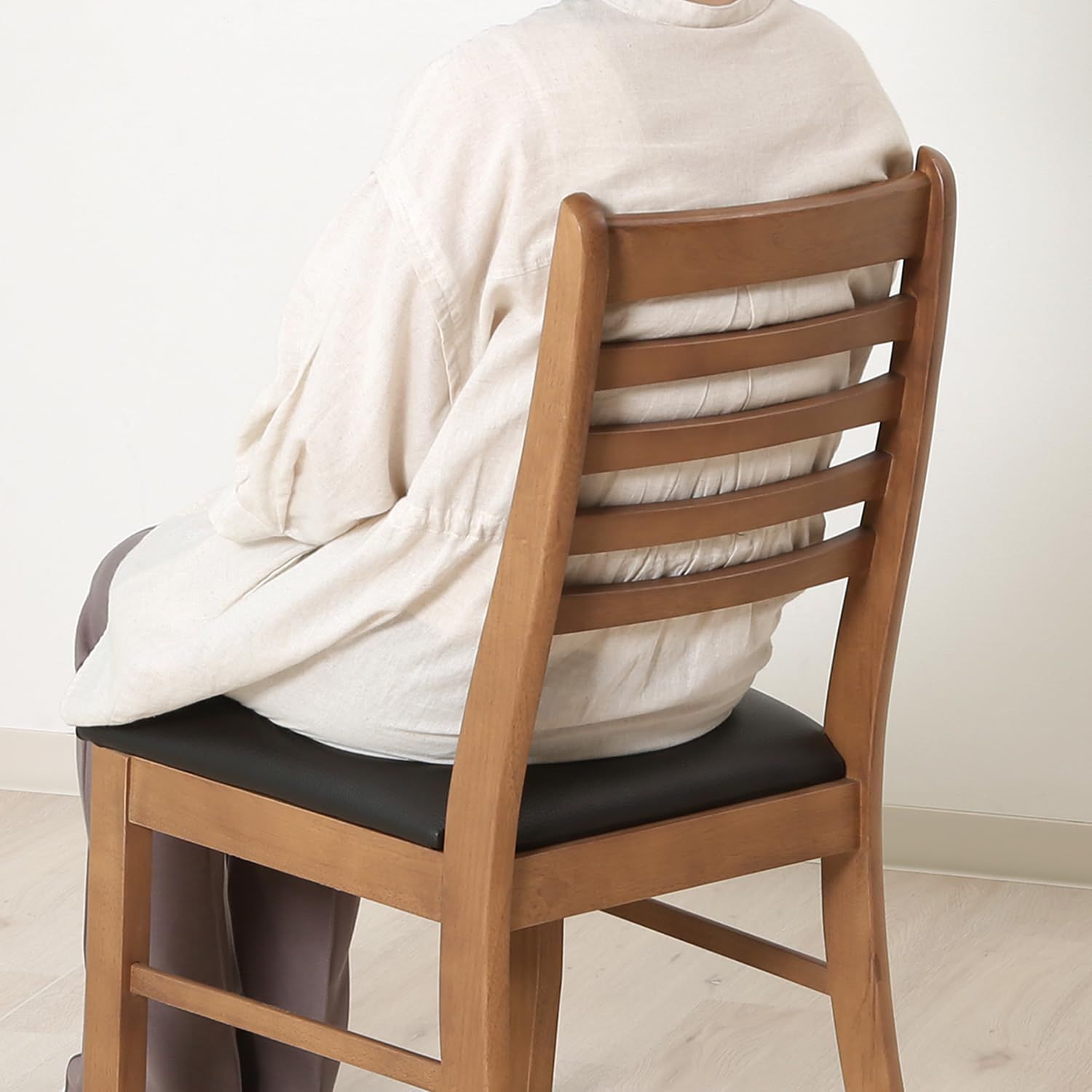 数量限定】96784 スノア 天然木 ブラウン ダイニングチェア 不二貿易