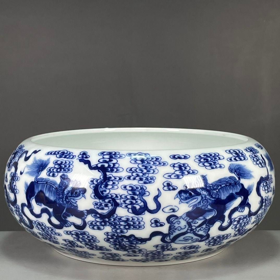 青花獅子図紋筆洗 水盂 古文房具 筆筒 陶磁器 現代工芸品 美術品 置物
