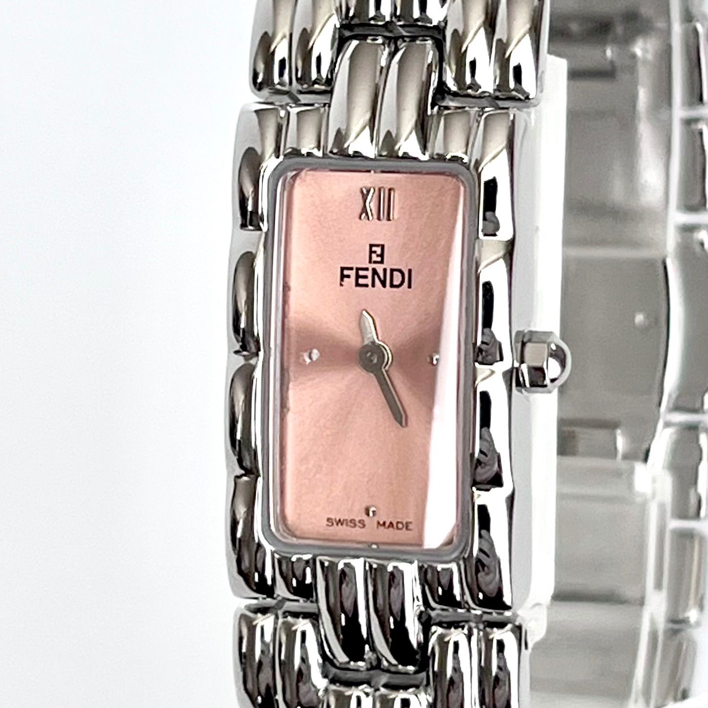 【美品】FENDI フェンディ660L 女性用 腕時計　稼働品 美品】FENDI フェンディ660L 女性用 腕時計 稼働品