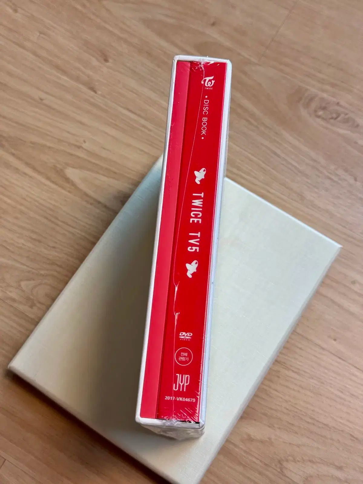 TWICE(トゥワイス) TV 5 DVD フォトブック PHOTOBOOK 未開封