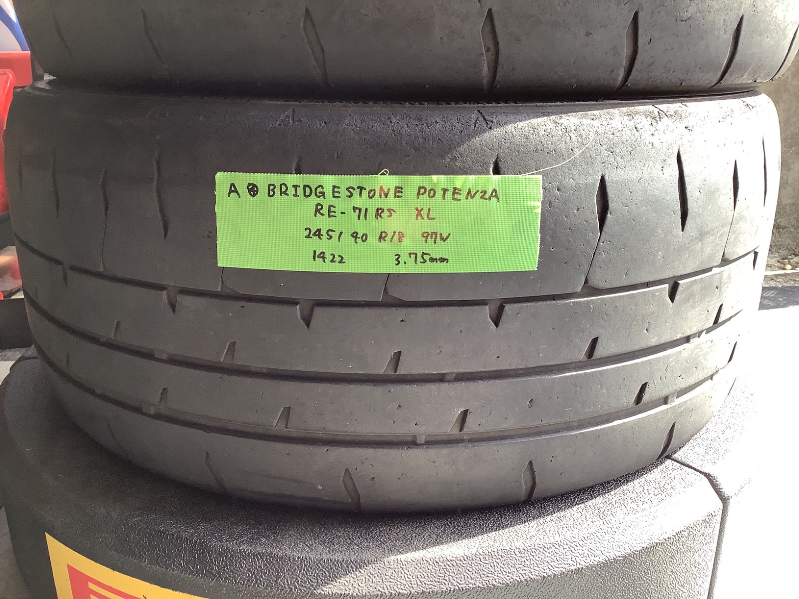 送料無料 18年製 BRIDGESTONE ブリヂストン POTENZA S001 225/40R19 93Y XL 2本セット 税込￥43，400 ①