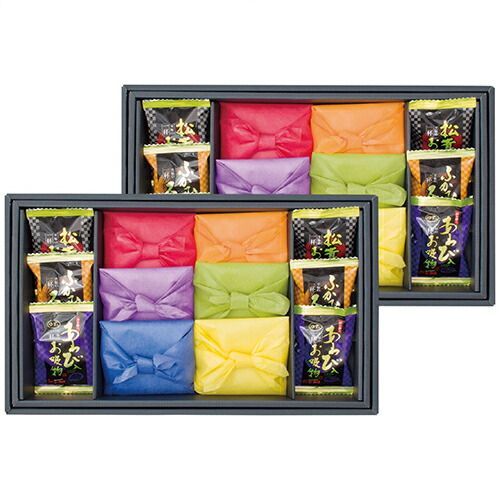 優しく美しい沢山のお花のメルヘンな総刺繍訪問着 老舗西陣織元袋帯