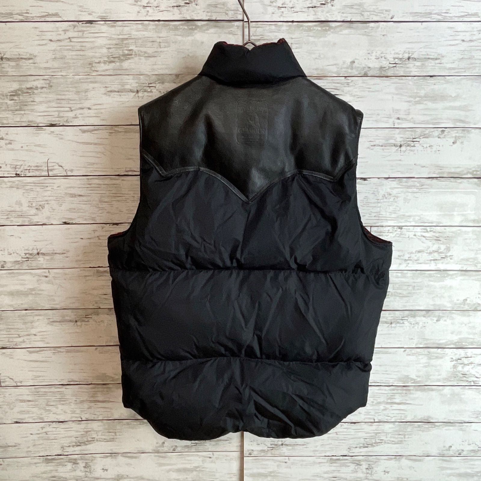 ヒステリックグラマー × ロッキーマウンテン☆内側総柄 ダウンベスト