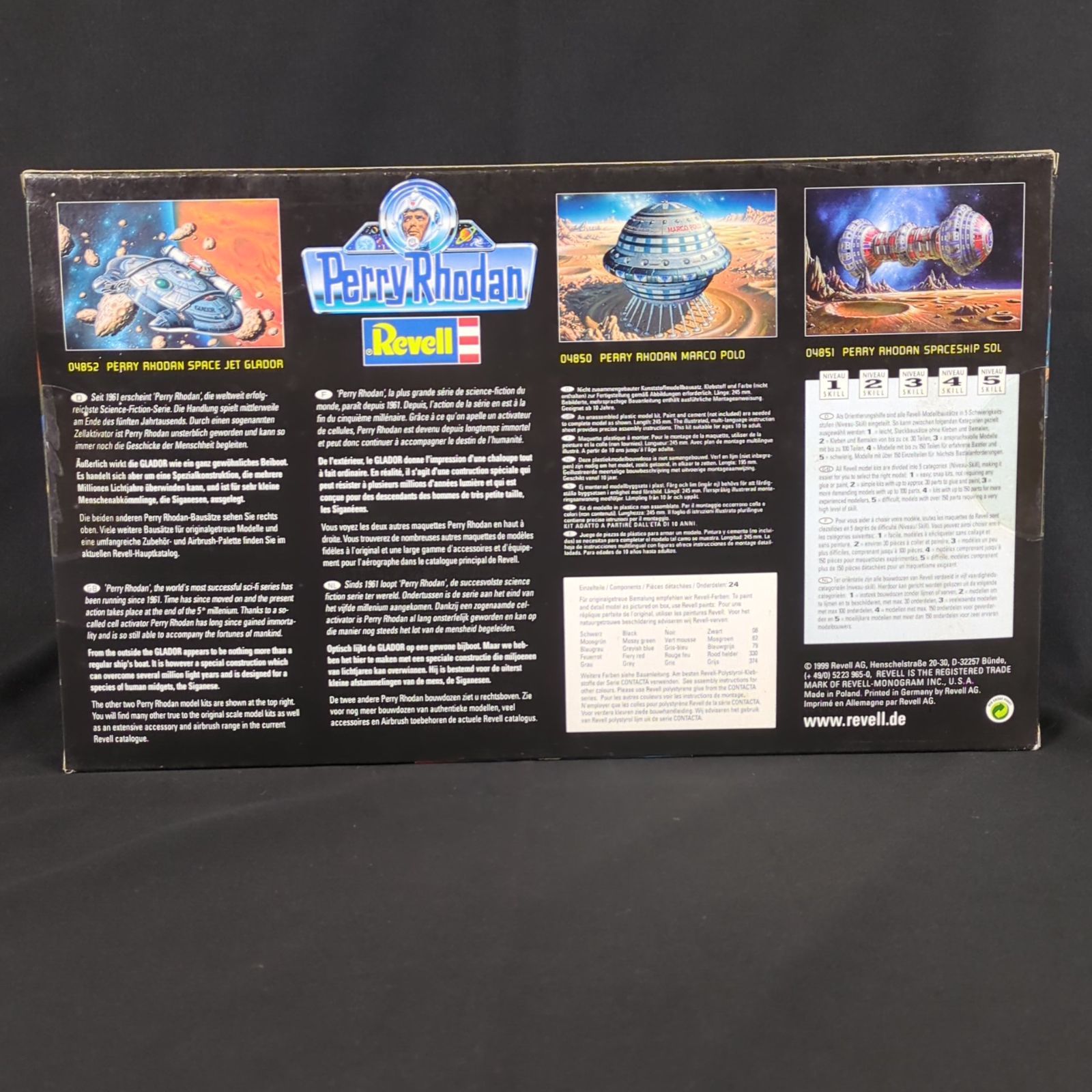 輸入キット 未開封品 レベル 04852 ペリー ローダン スペースジェット グラドー Revell Perry Rhodan Space Jet Glador