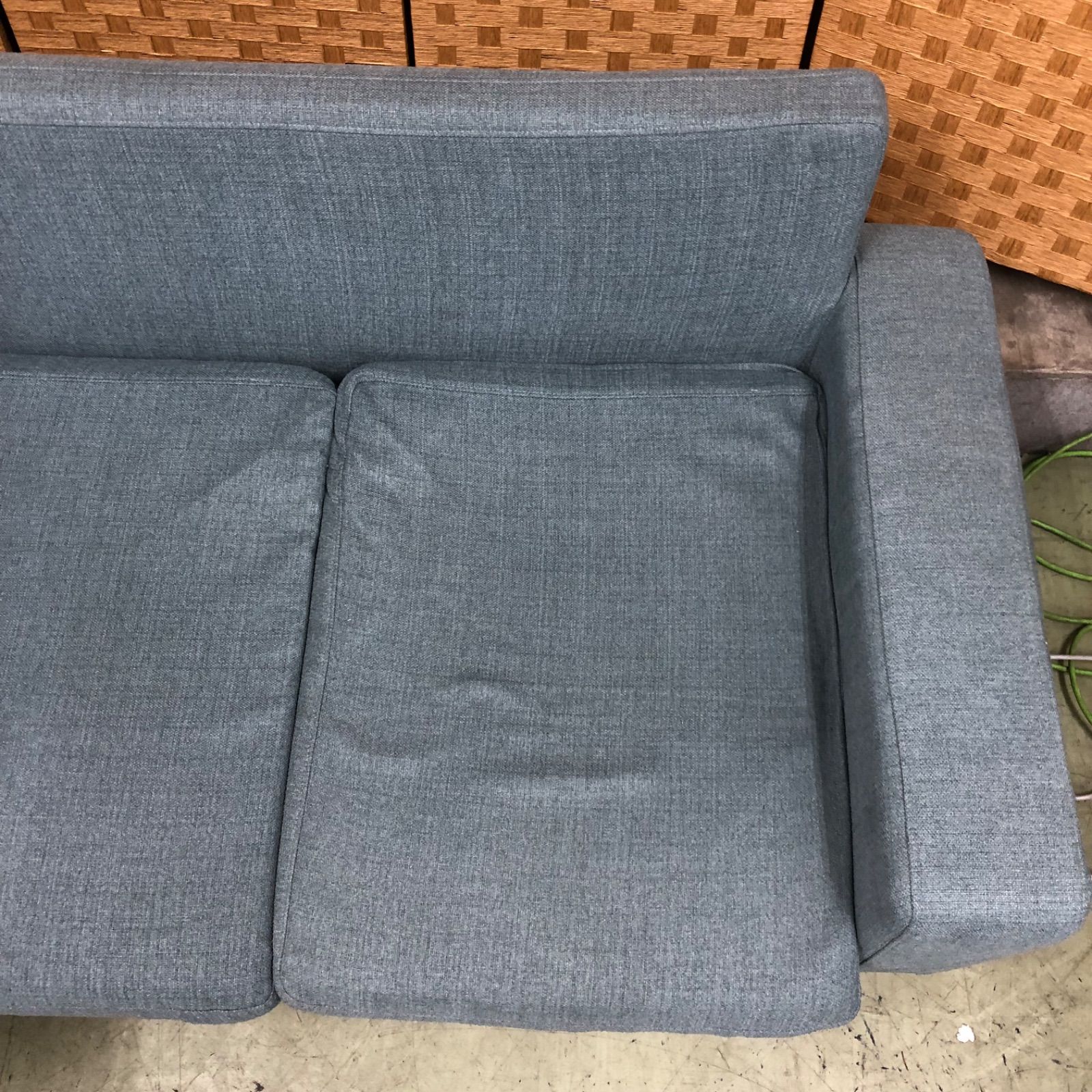 モモナチュラル 3人がけソファ