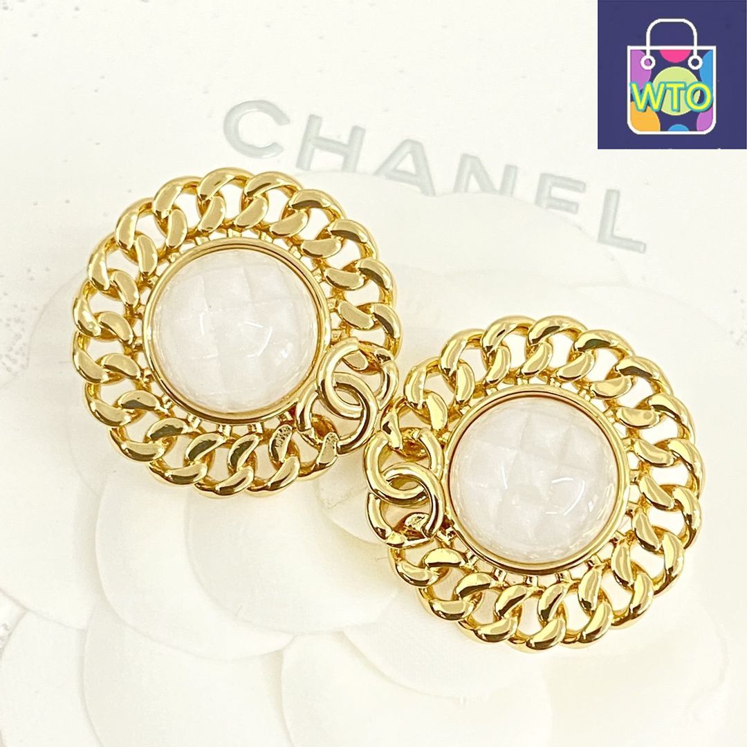 今日特価】CHANEL シャネル 24 年 丸形ヴィンテージ メタル イヤリング 