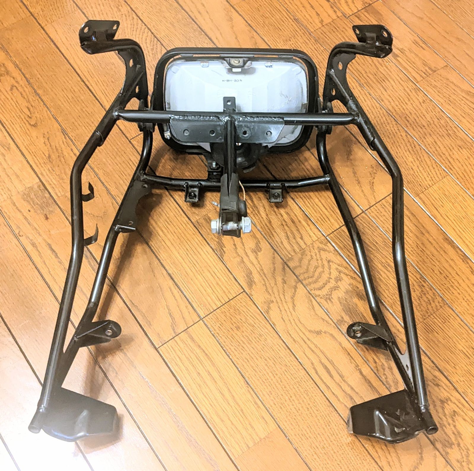 GPZ900R アッパー カウルステー フロントカウルステー ライト