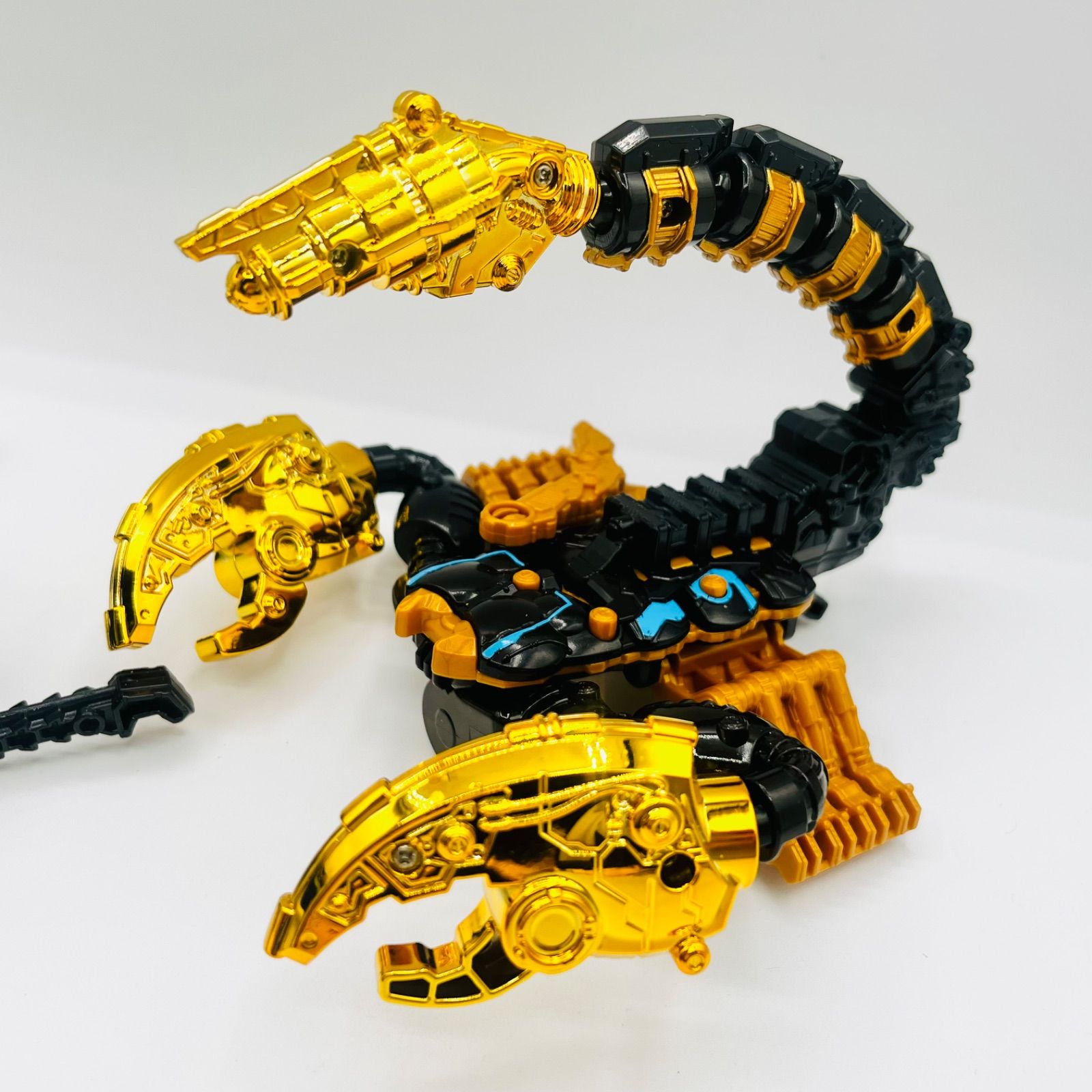 3大シュゴッドセット 《DXゴッドカブト・DXゴッドスコーピオン・DX