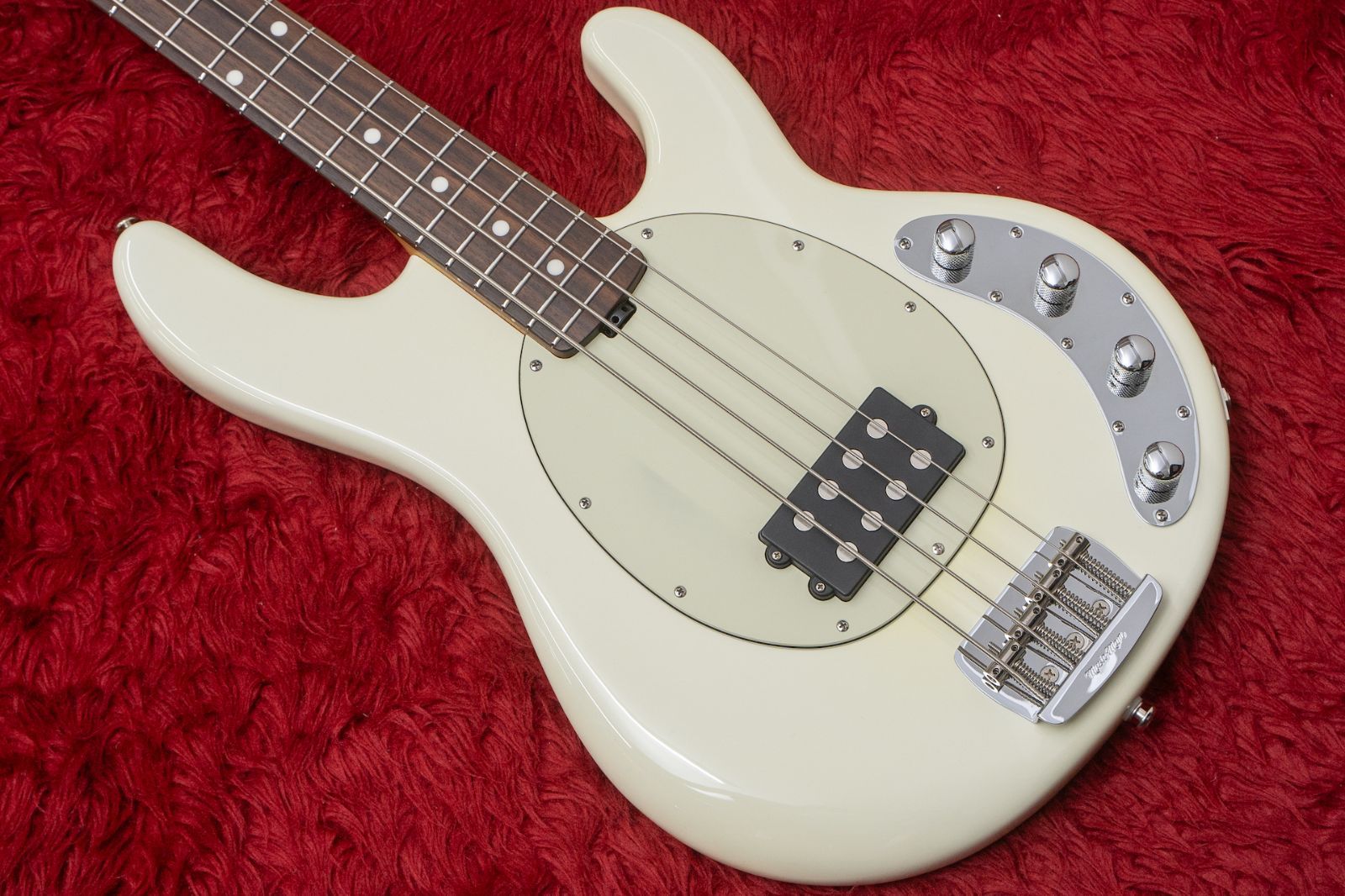 S*m様 Spector legend スルーネック 5弦 【試奏してみた】Spector